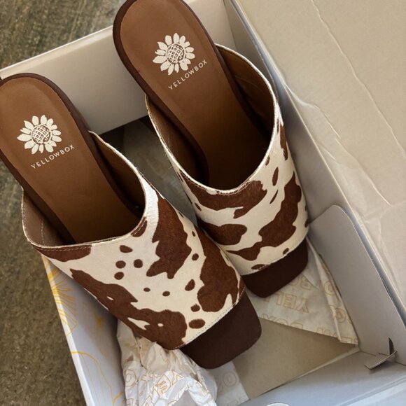 Yellow Box Cataline Cow Print Heel - Picture 2 of 7